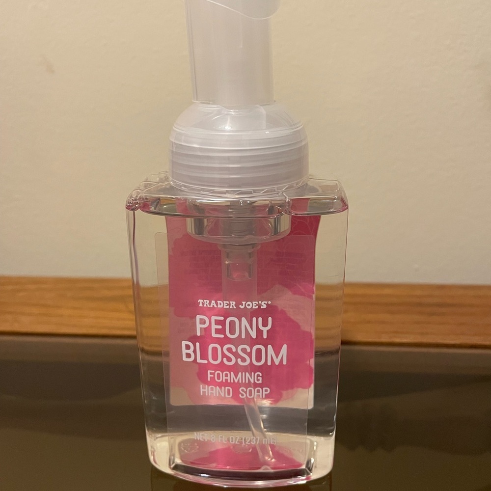 Trader Joe's Peony Blossom Foaming Hand Soap- limited‎ edition, rare